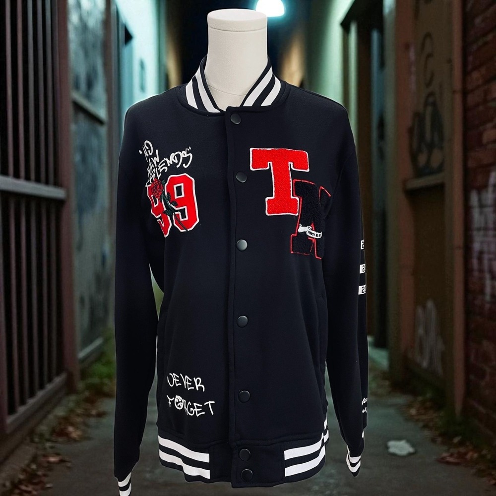Brooklyn Cloth Womens Varsity Jacket Black Red Graphic‎ Patch Streetwear Small